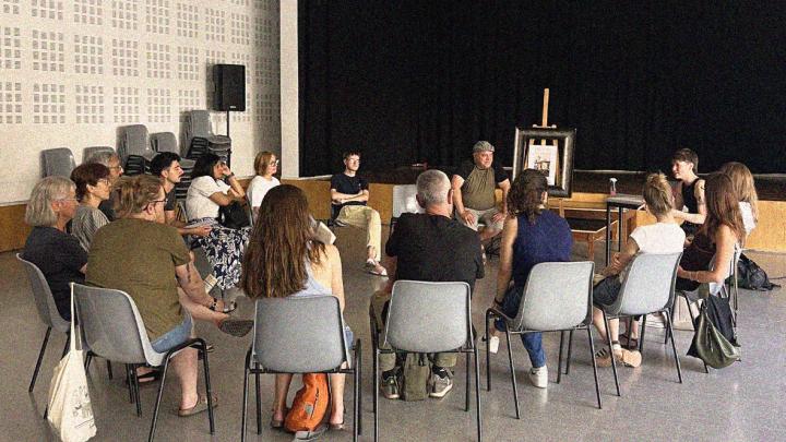 participants inaguració biblioteca