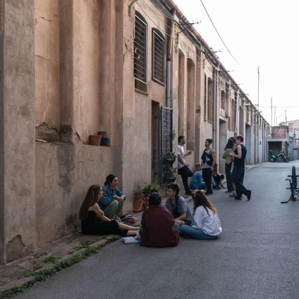 artistes al carreró del Corralito